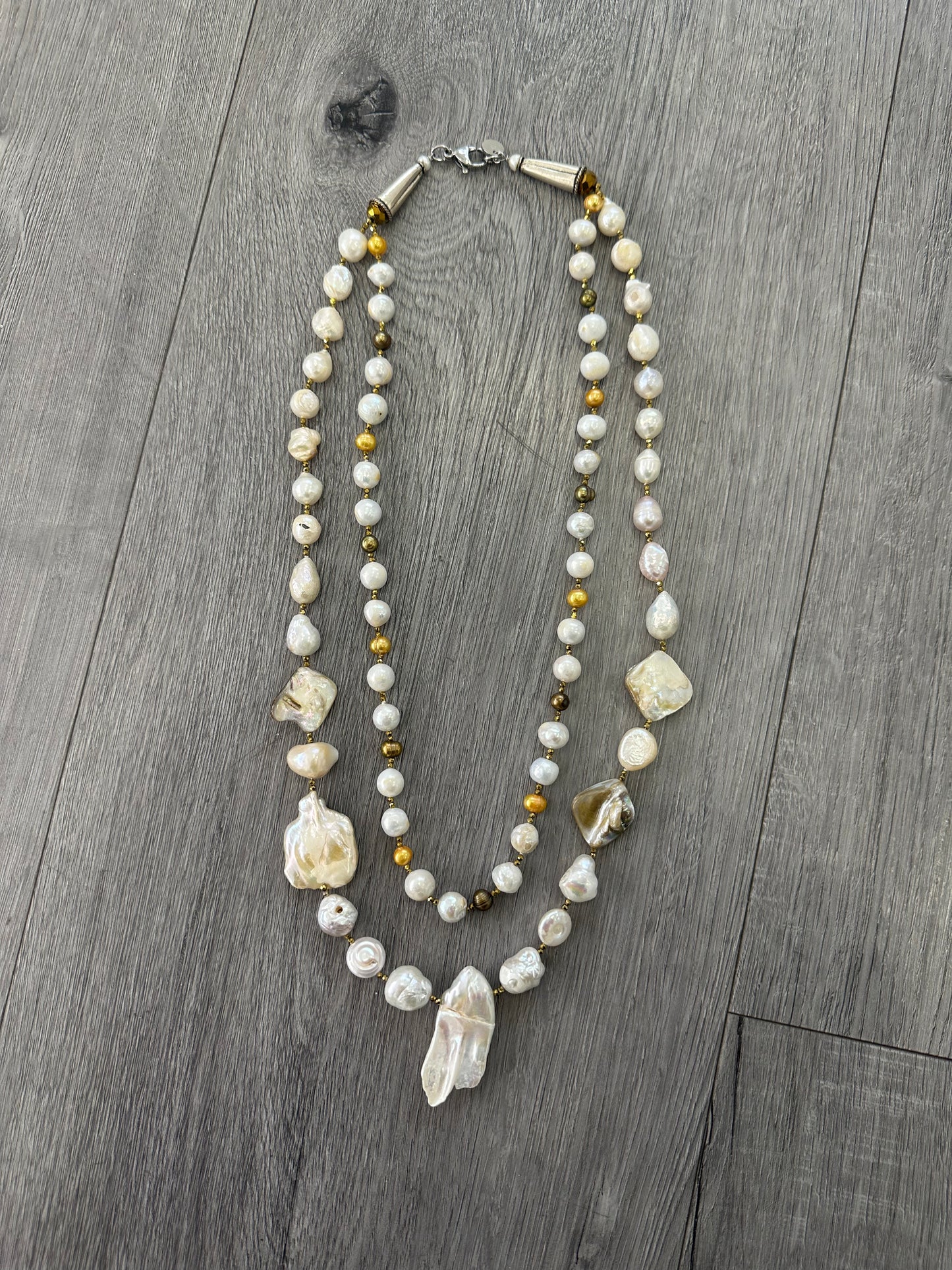 Collana a due fili di Perle Miste Naturali ed Ematite Dorata