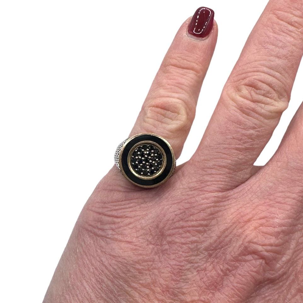 Anello Chevalier Tondo