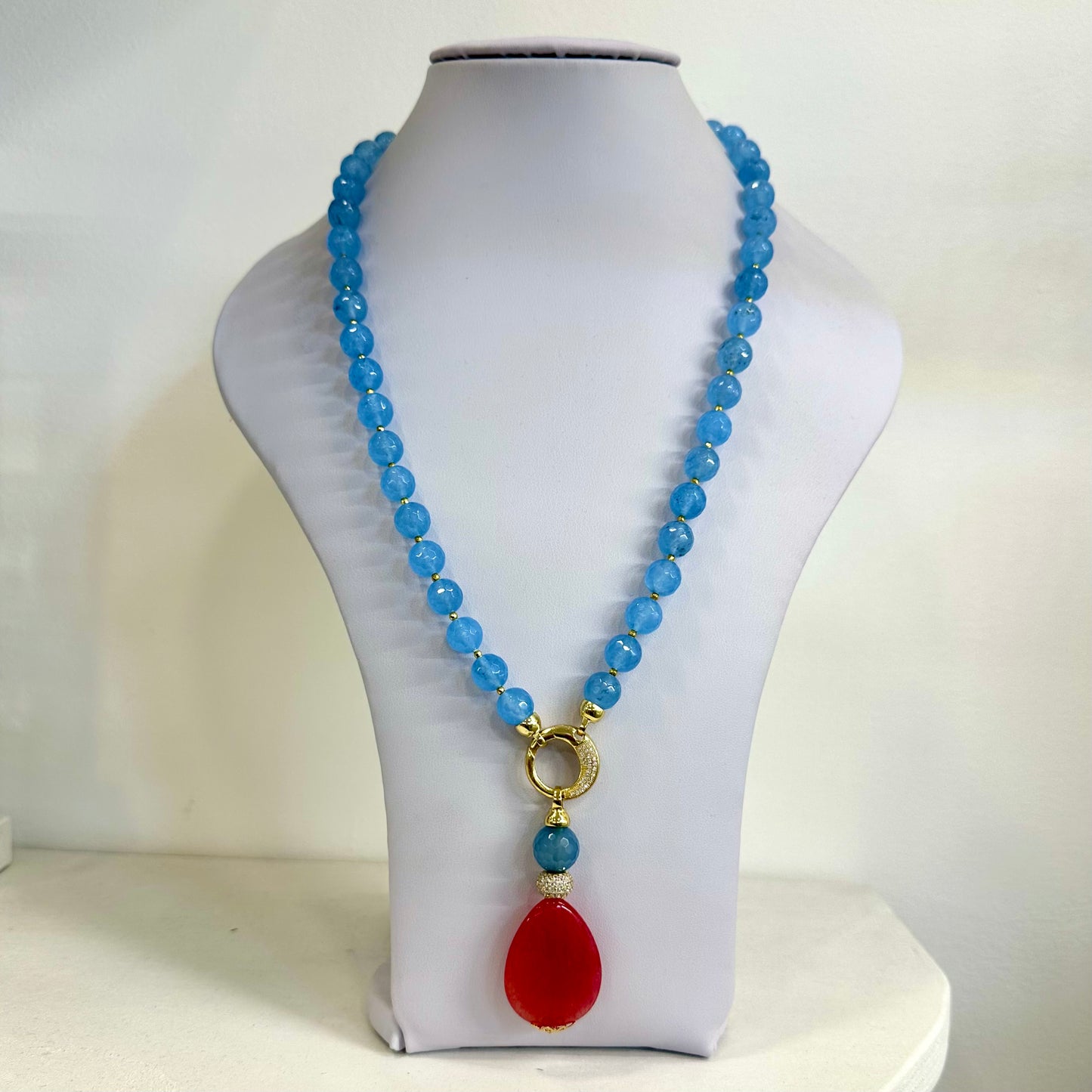 Collana di Giada Azzurra con Pendente