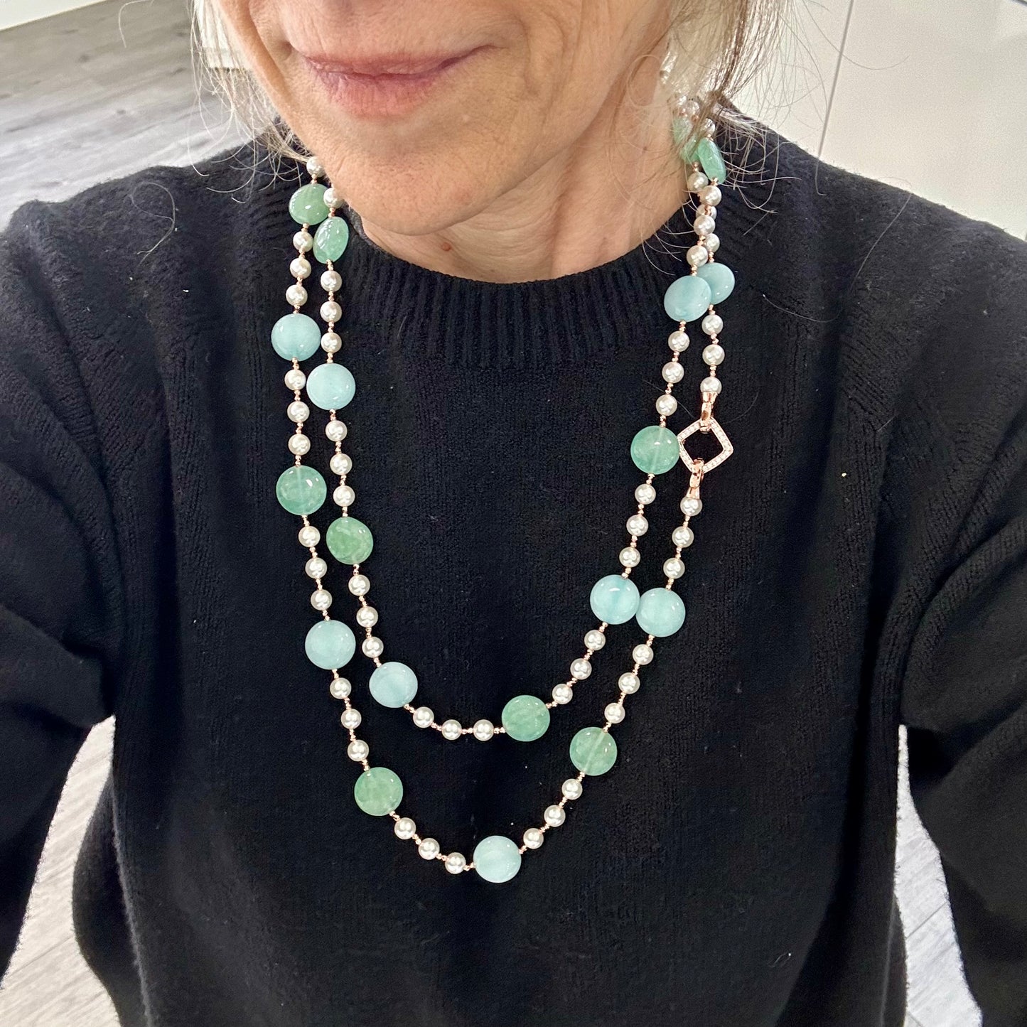 Collana in Argento Rosato con Perle, Giada Verde e Azzurra e Marcasite Rosa