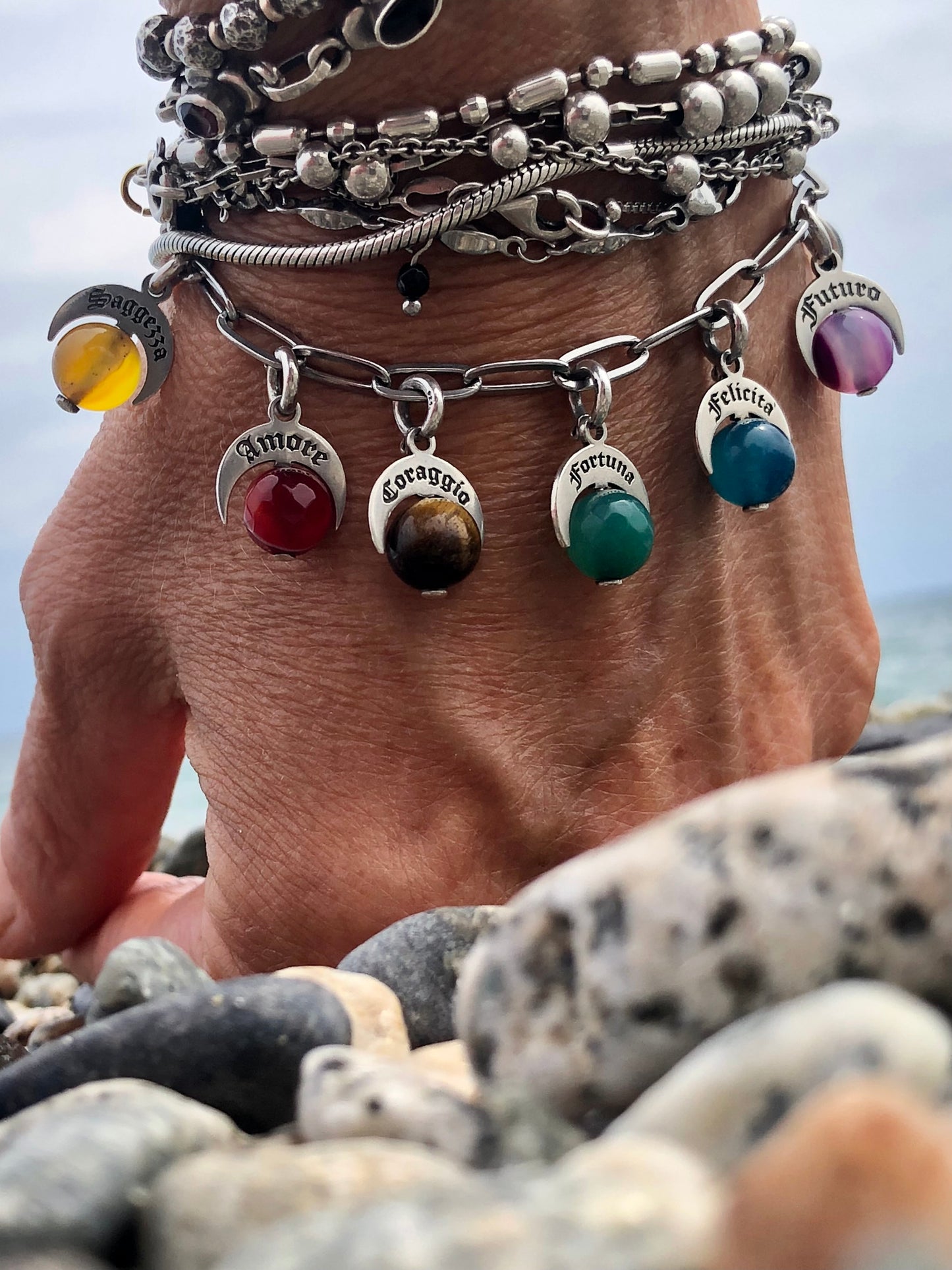 Charm Talismano ”Serenità” con Pietra Gialla