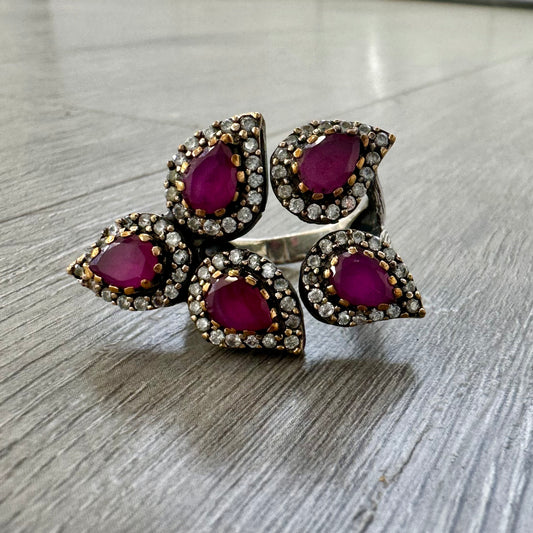 Anello 5 Pietre Radice di Rubino