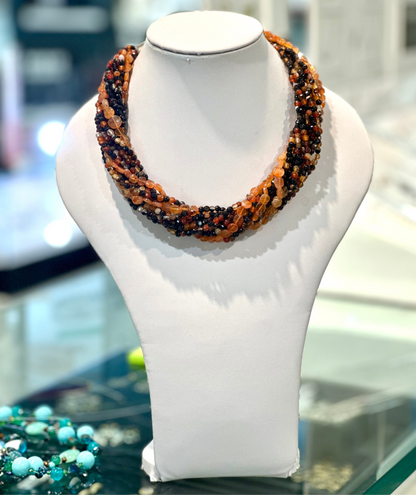 Collana Torchon con Corniola e Agata Brasiliana – Gioiello Artigianale in Pietre Naturali