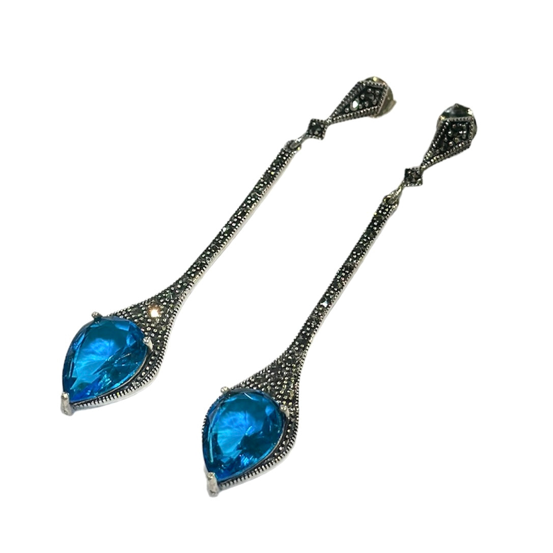 Orecchini lunghi con Marcasite e Cristalli