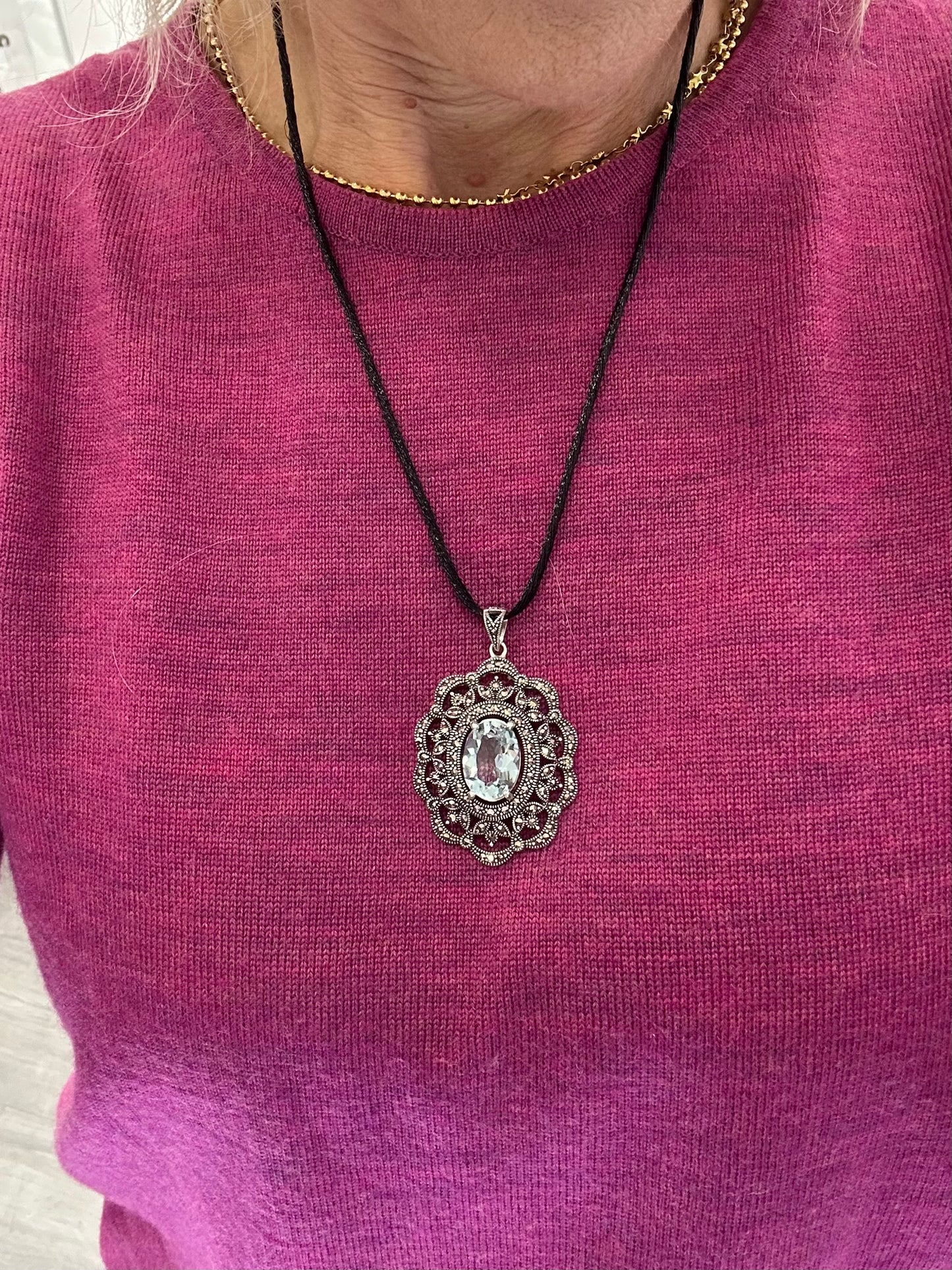 Pendente Vintage in Argento 925 con Topazio Azzurro