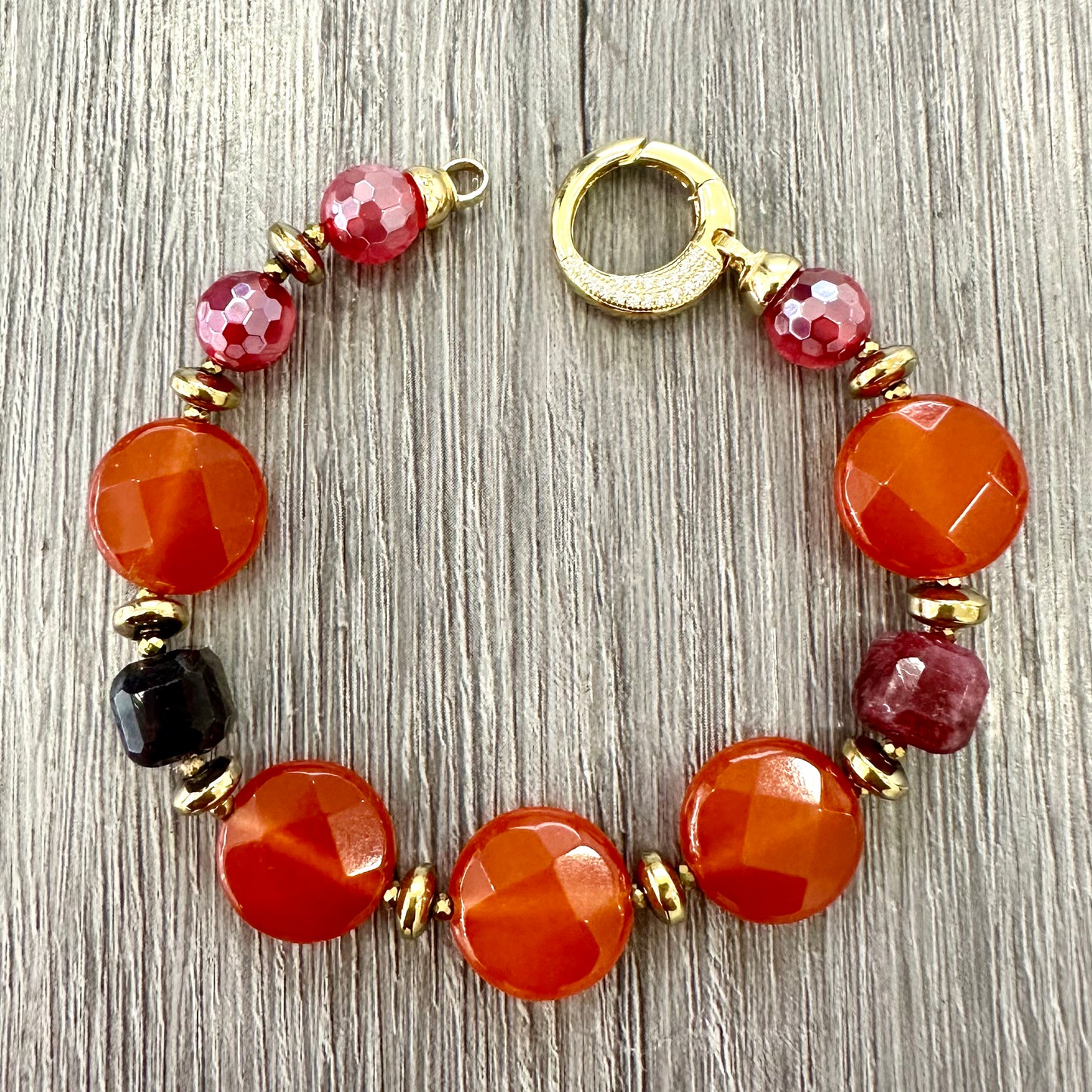 Bracciale in Argento Dorato con Corniola, Giada Tormalina e Agata Rossa