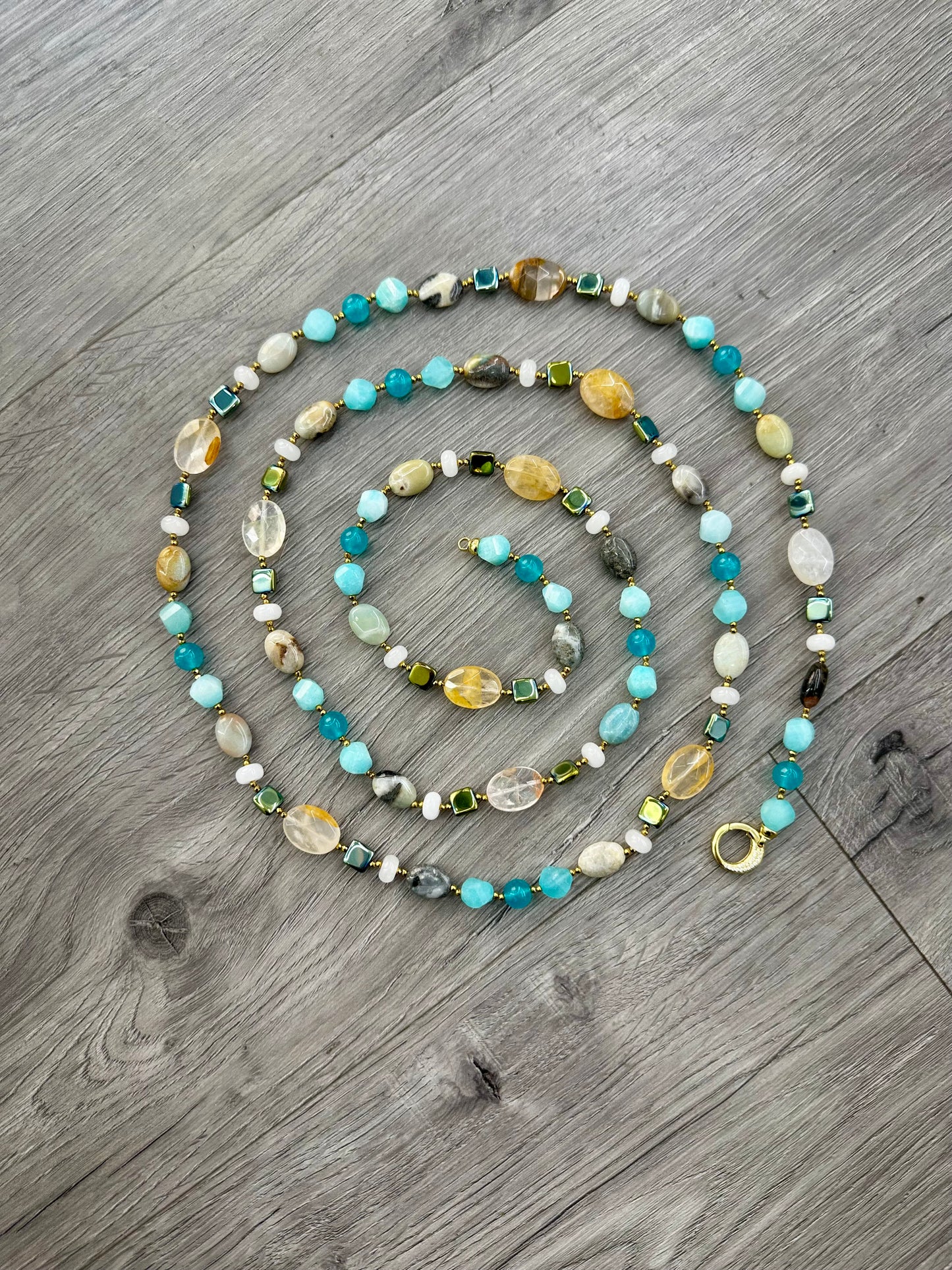 Collana in Amazzonite, Quarzo Citrino, Ematite e Argento Dorato