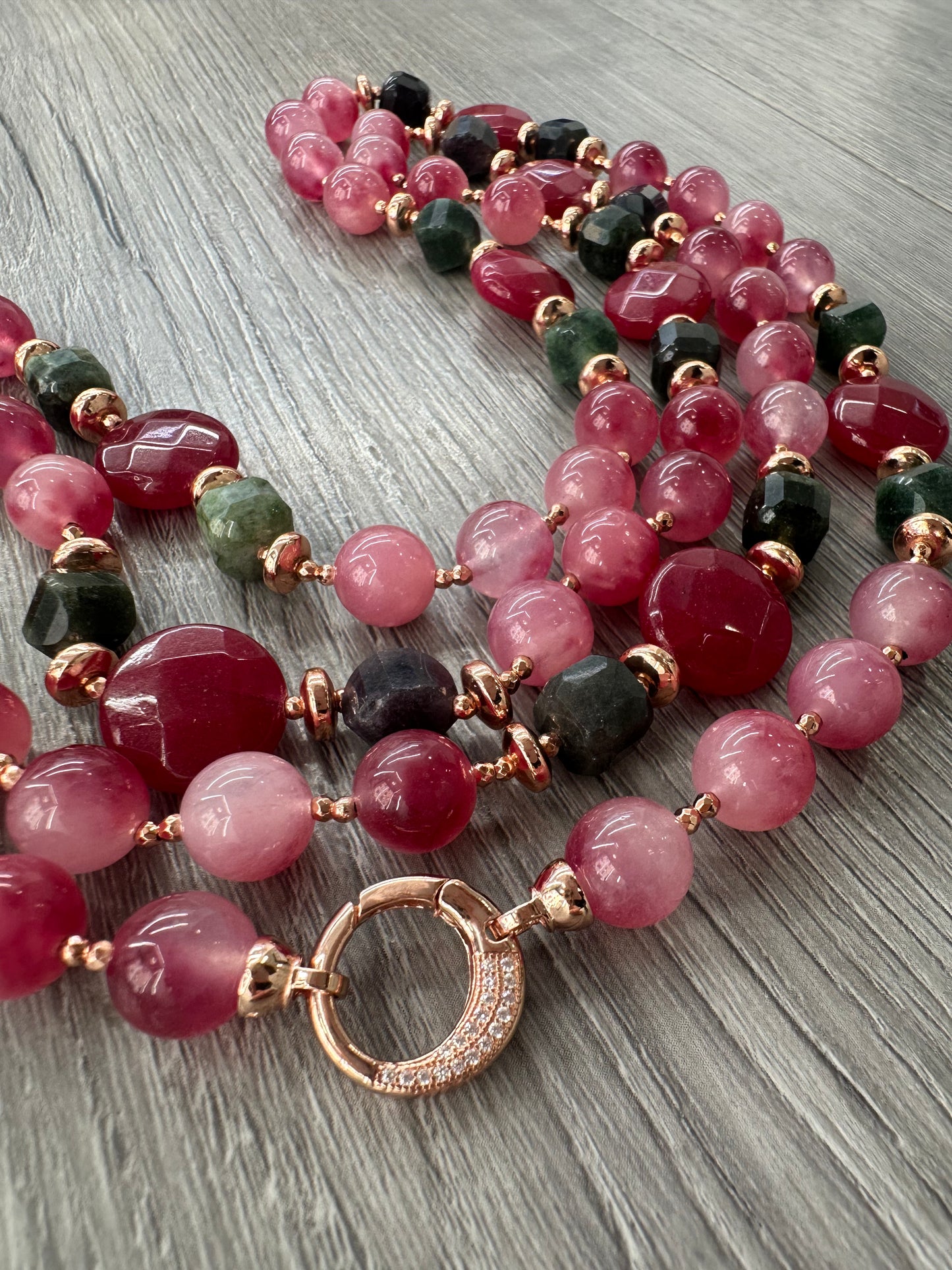 Collana Multicolore di Giada, Tormalina, Ematite e Argento Sterling rosato