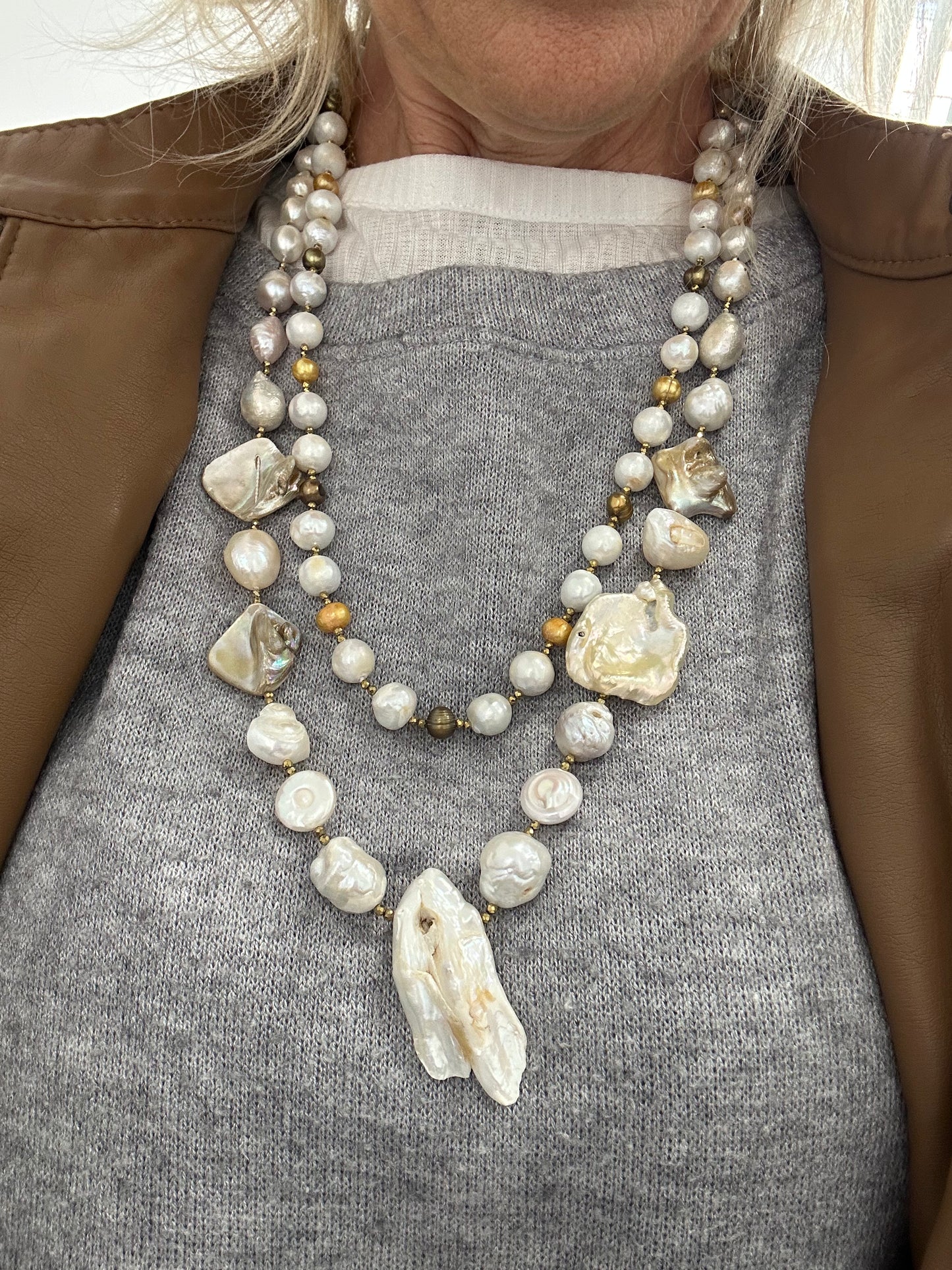 Collana a due fili di Perle Miste Naturali ed Ematite Dorata