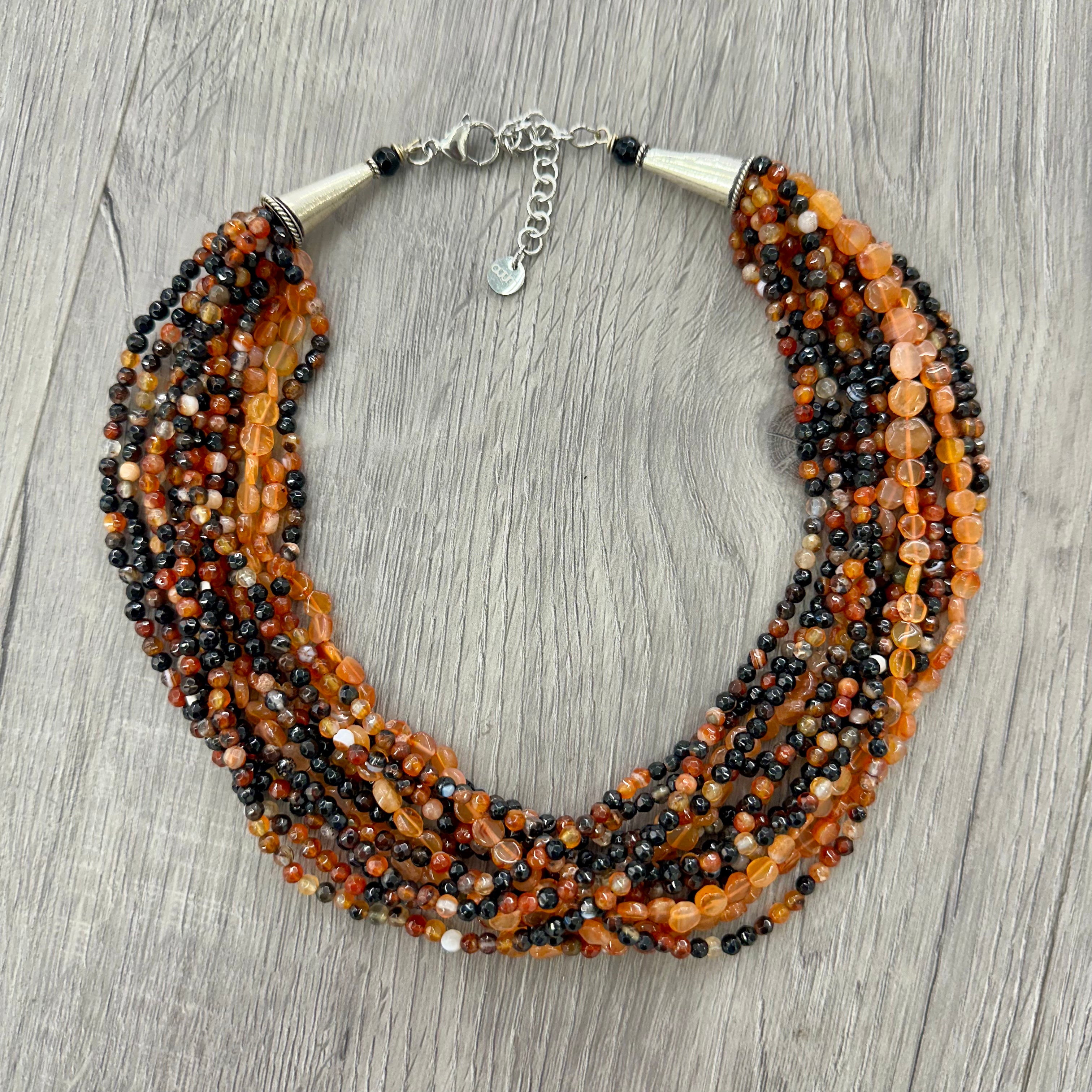 Collana Torchon con Corniola e Agata Brasiliana – Gioiello Artigianale in Pietre Naturali