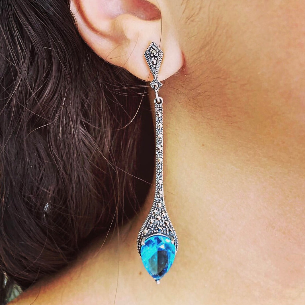 Orecchini lunghi con Marcasite e Cristalli