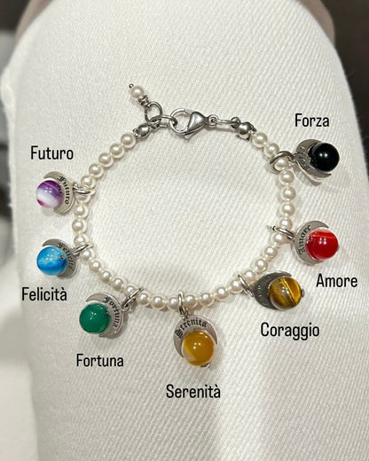 Bracciale con 7 Charm Talismani in Argento 925 e pietre dure – Attimi Gioielli