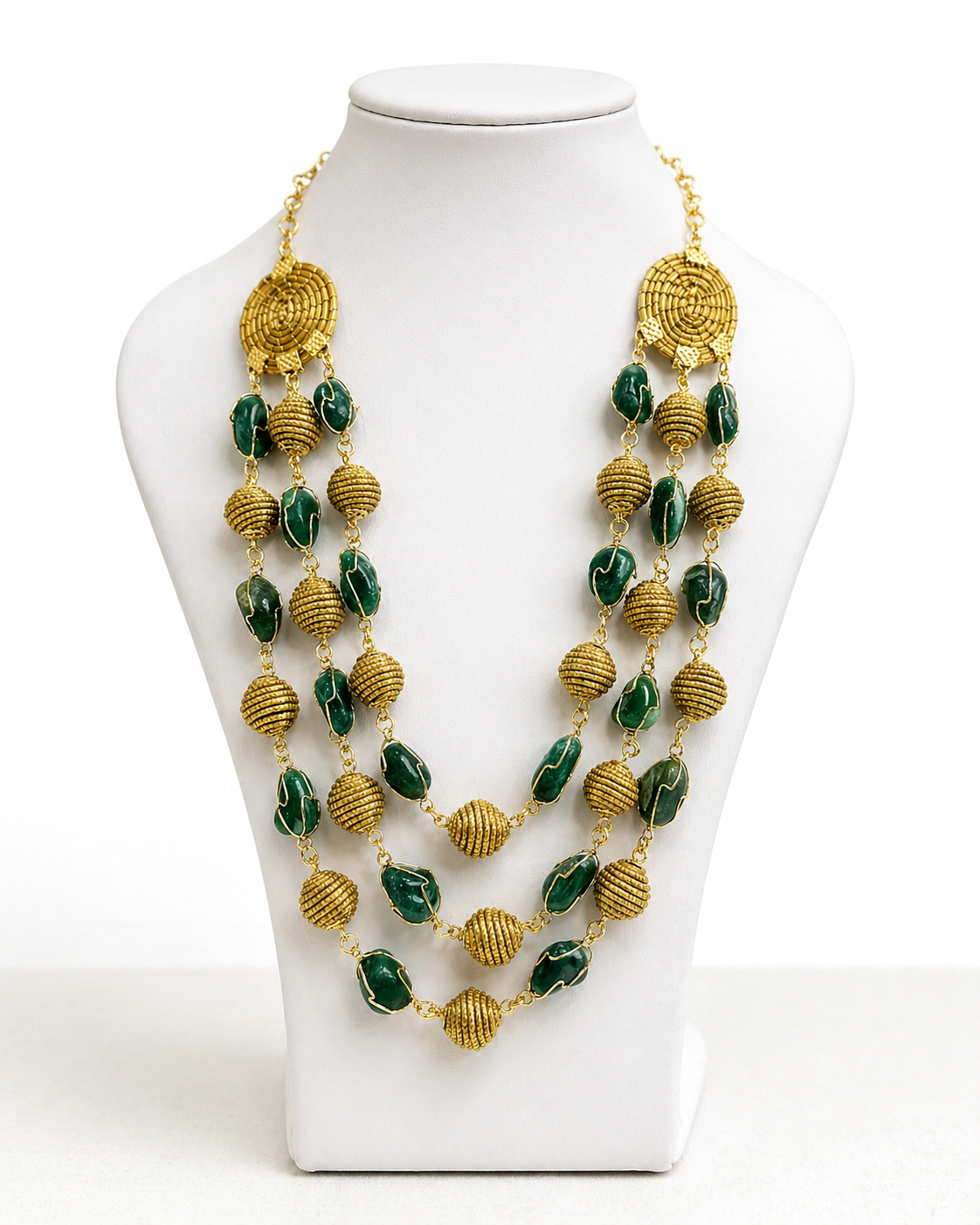     collana lunga capim dourado pietre verdi multifilo artigianale attimi