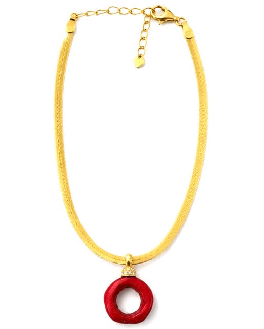 Collana Snake in argento 925 dorato con pendente in corallo bambù rosso.
