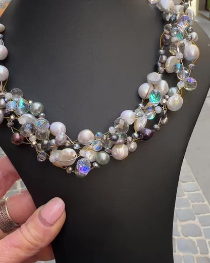 Collana Intrecciata con Perle Naturali Grigie e Bianche