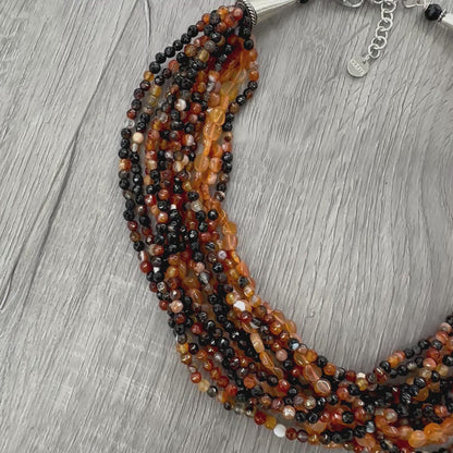 Collana Torchon con Corniola e Agata Brasiliana – Gioiello Artigianale in Pietre Naturali