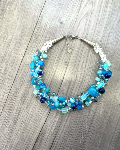 Collana Artigianale Multifilo Blu Oceano con Cristalli e Pietre Naturali